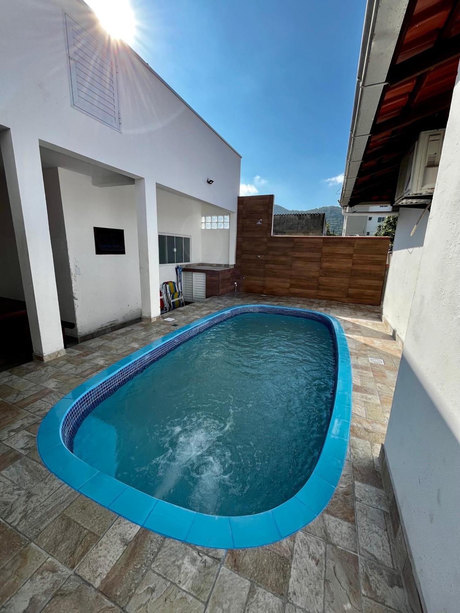 Sua Casa De Ferias 5 Minutos A Pe Do Beto Carrero! Villa Penha  Exterior photo